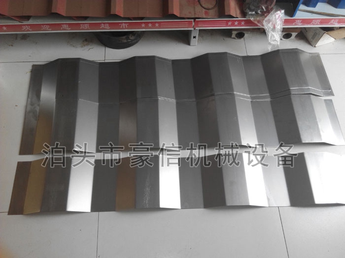 1184集装厢侧板成型机