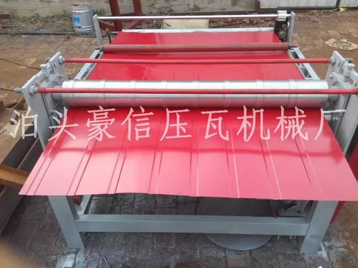 带手拉刀门板机